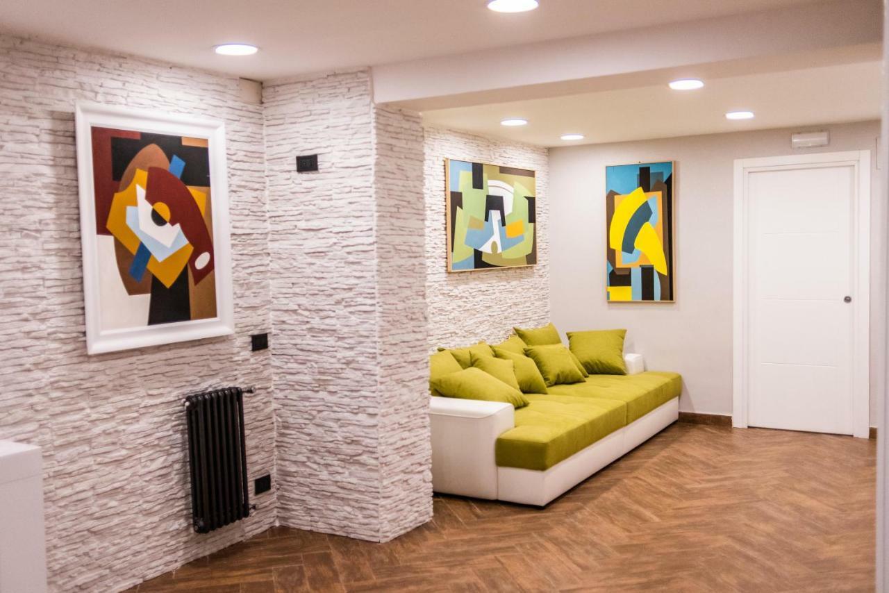 Avg Citycenter Apartments ปาแลร์โม ภายนอก รูปภาพ