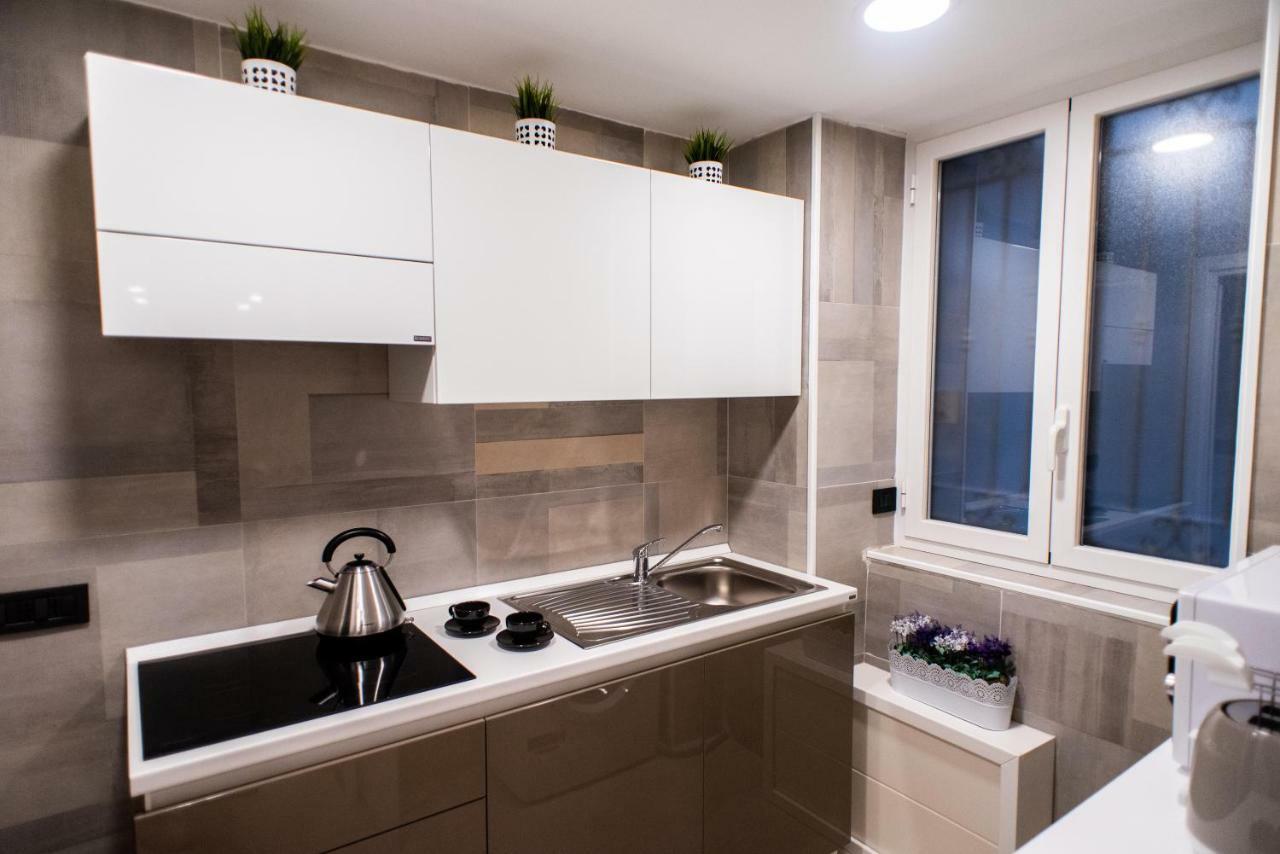 Avg Citycenter Apartments ปาแลร์โม ภายนอก รูปภาพ