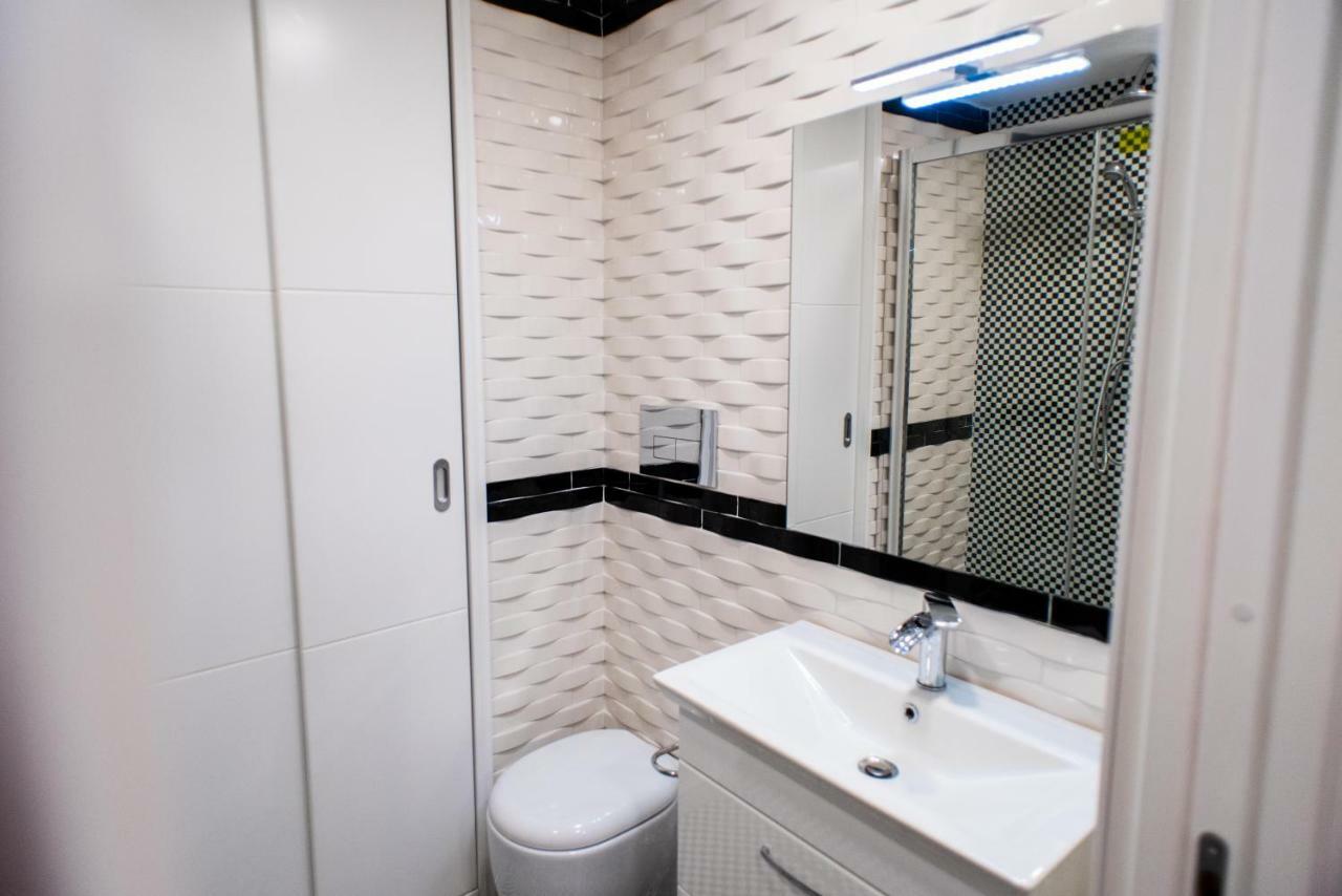 Avg Citycenter Apartments ปาแลร์โม ภายนอก รูปภาพ